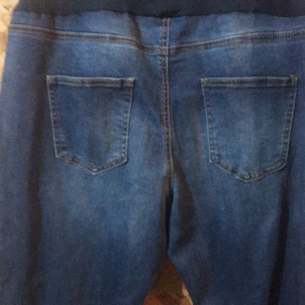 NWT Maternity Jeans /Lg 12-14 - Picture 8 of 8